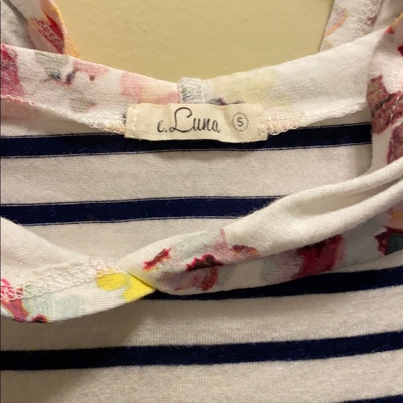 Top - Picture 5 of 6